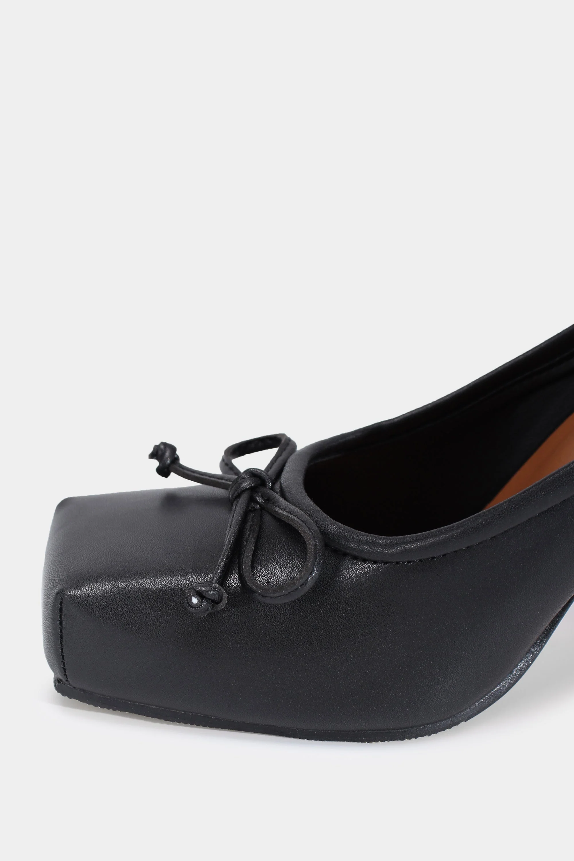 Herby Shoes - Black - Image 5